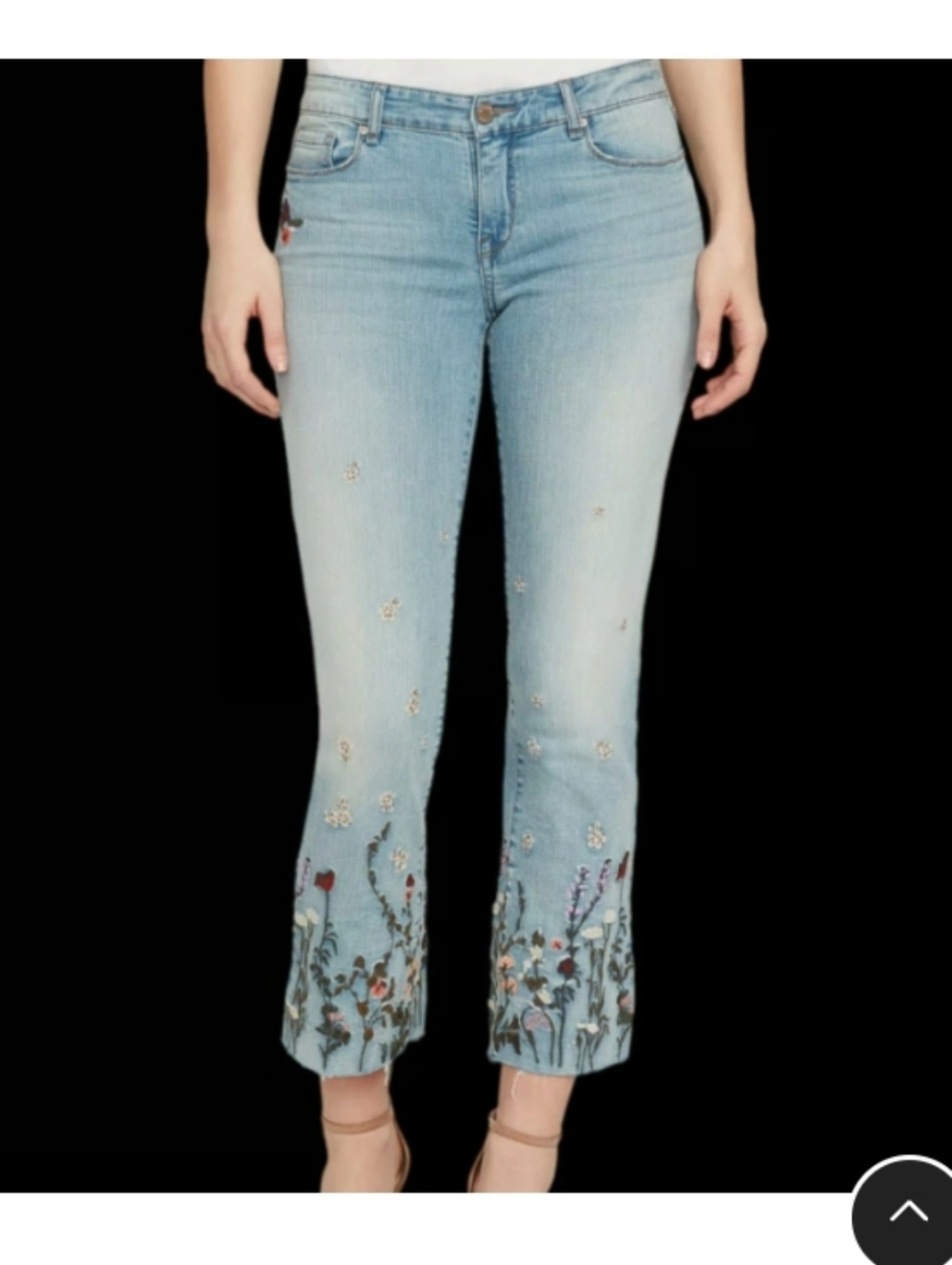 William Rast Sz 27 Light Wash Cropped Flared Jeans with Floral Embroidery